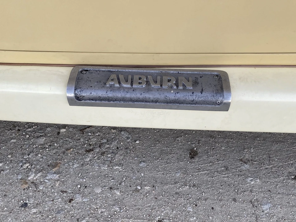 Auburn Speedster - Image 18 of 31