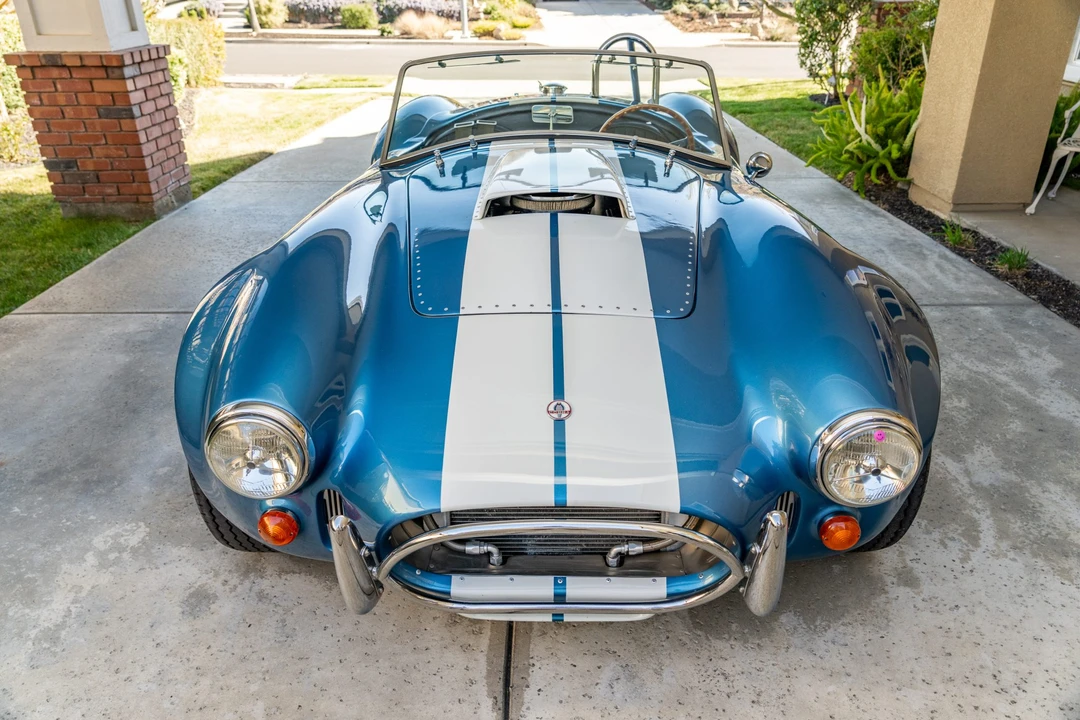 Shelby Cobra Replica - Image 21 of 31