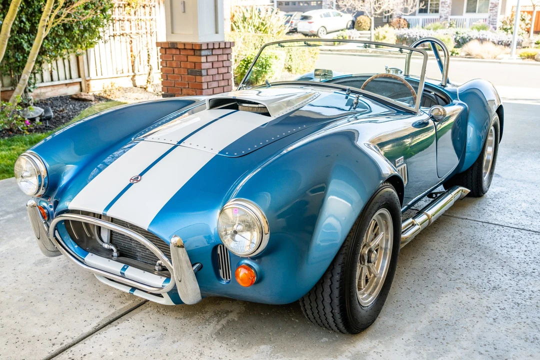 Shelby Cobra Replica - Image 3 of 31