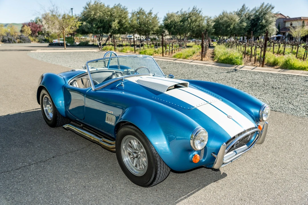 Shelby Cobra Replica - Image 18 of 31