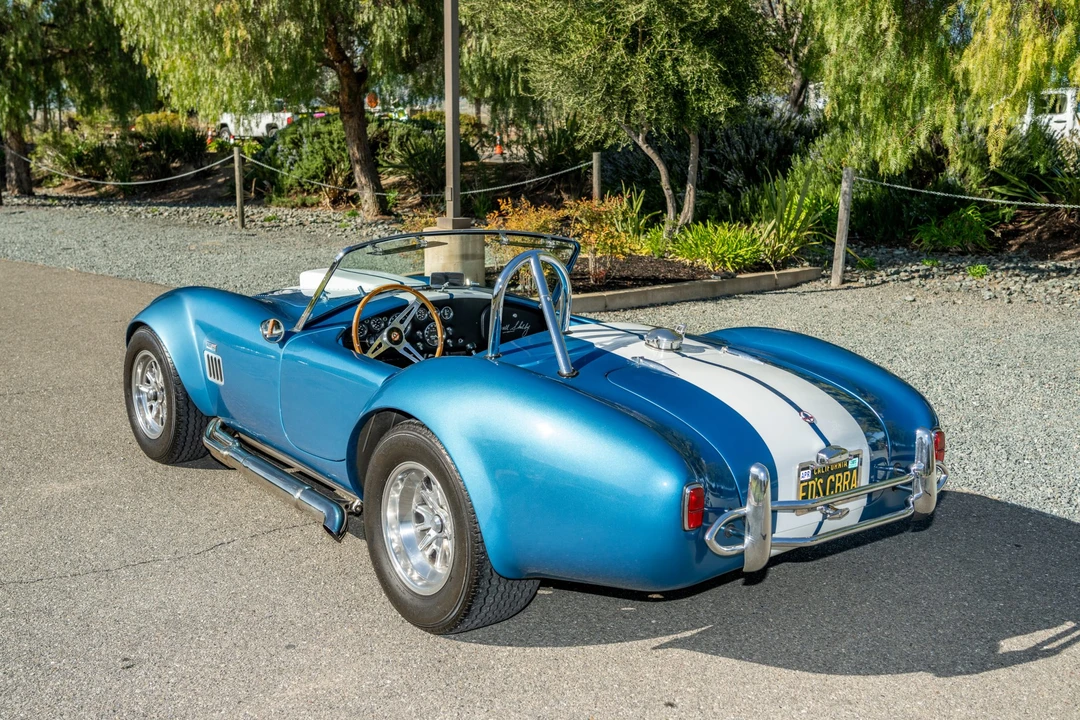 Shelby Cobra Replica - Image 7 of 31