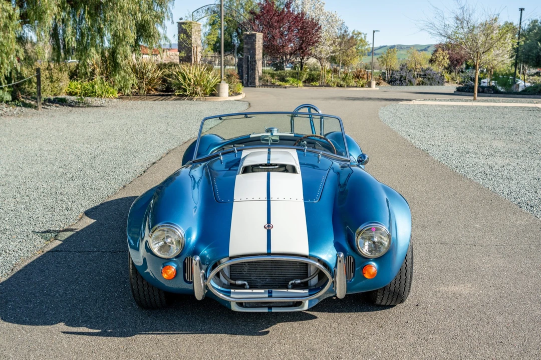 Shelby Cobra Replica - Image 19 of 31
