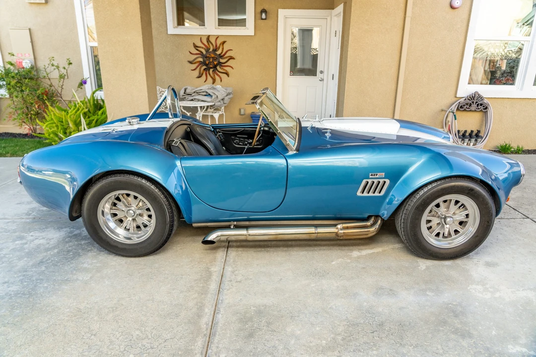 Shelby Cobra Replica - Image 12 of 31