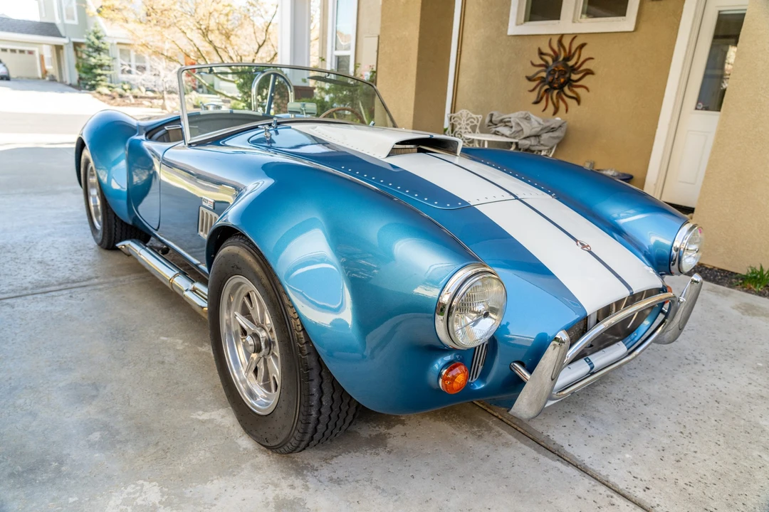 Shelby Cobra Replica - Image 15 of 31