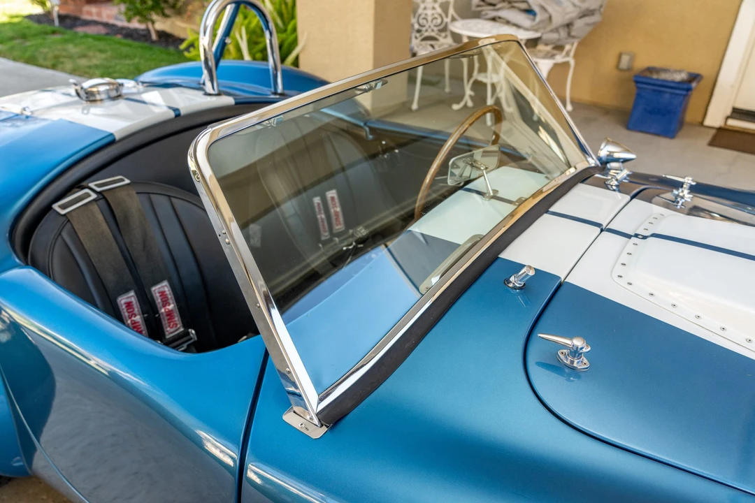 Shelby Cobra Replica - Image 30 of 31