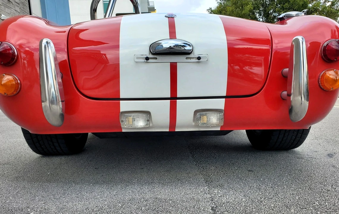 Shelby Cobra Replica - Image 29 of 31