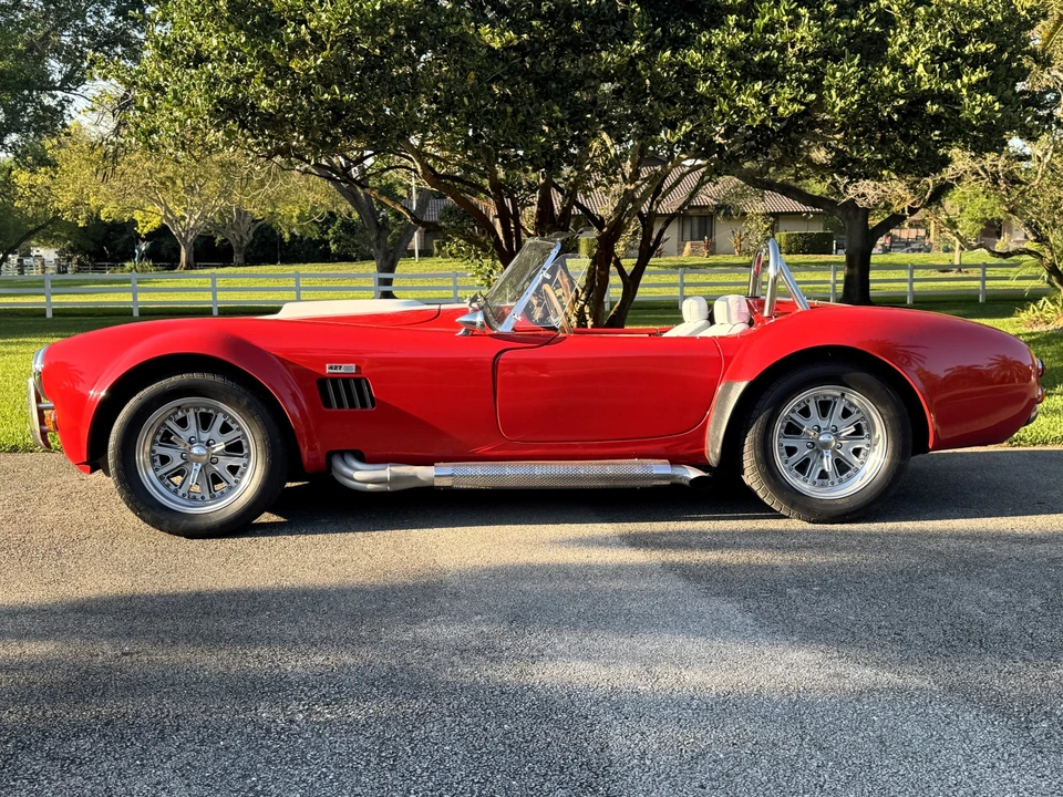 Shelby Cobra Replica - Image 3 of 31