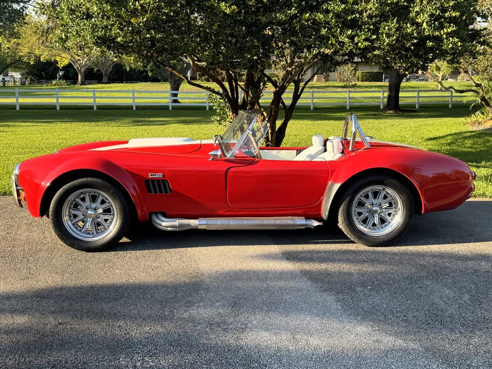 Shelby Cobra Replica - Image 4 of 31