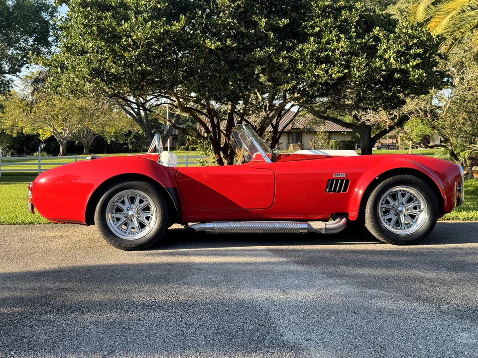 Shelby Cobra Replica - Image 10 of 31