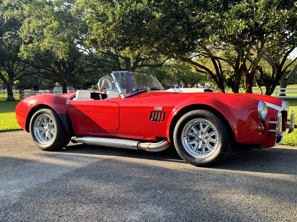 Shelby Cobra Replica - Image 12 of 31
