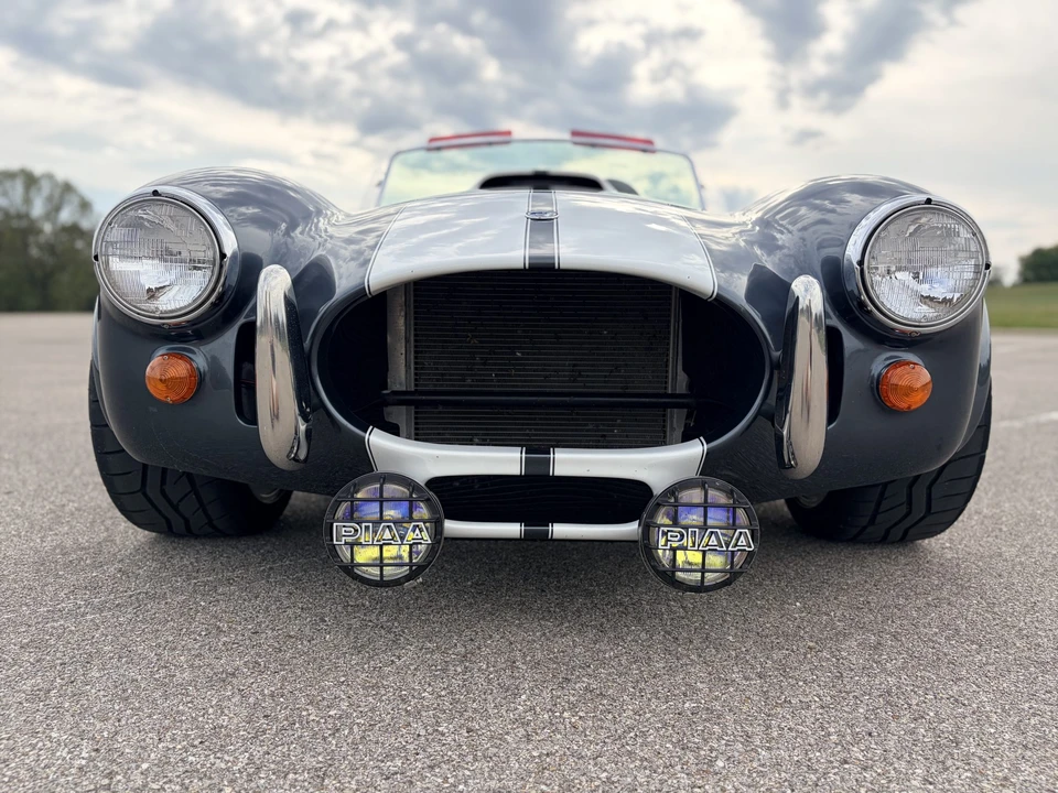 Shelby Cobra Replica - Image 27 of 31