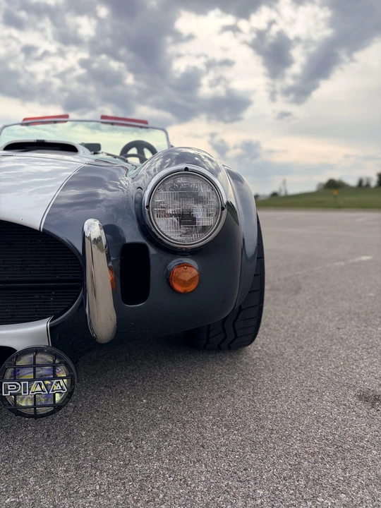 Shelby Cobra Replica - Image 30 of 31