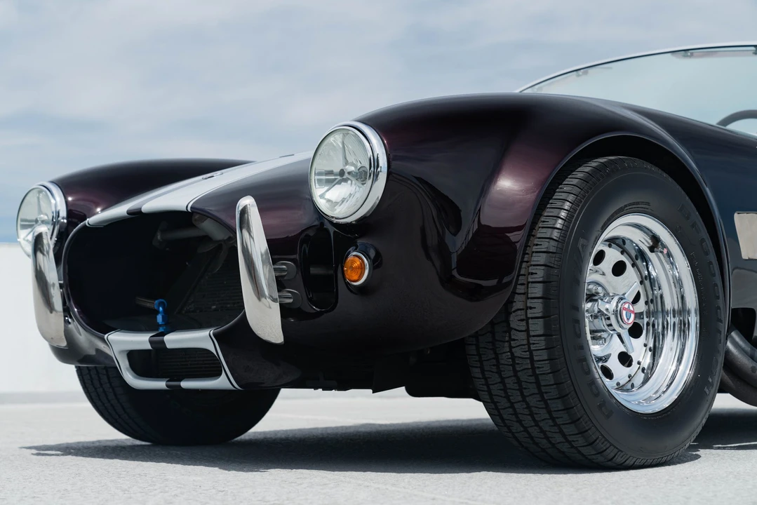 Shelby Cobra Replica - Image 12 of 31