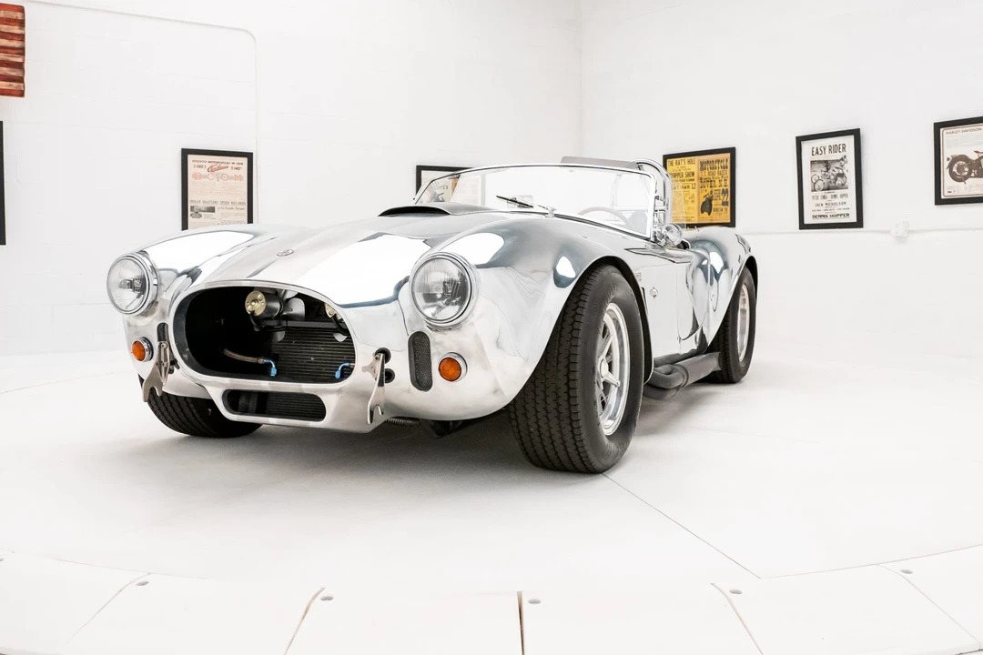 Shelby Cobra Replica - Image 5 of 31