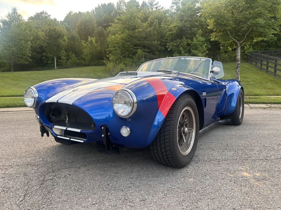 Shelby Cobra Replica - Image 3 of 31