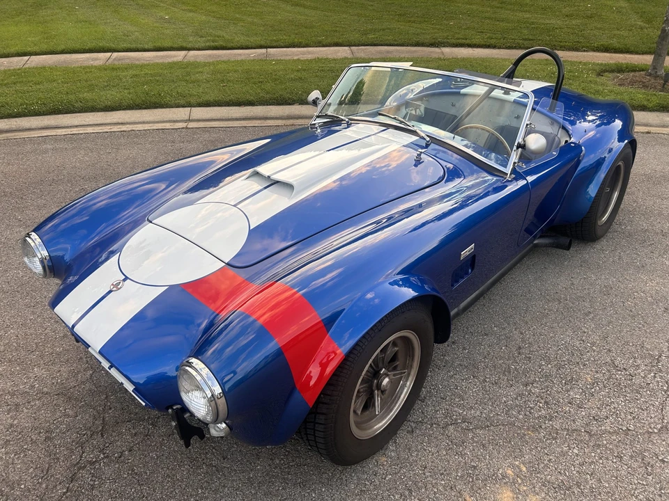 Shelby Cobra Replica - Image 5 of 31