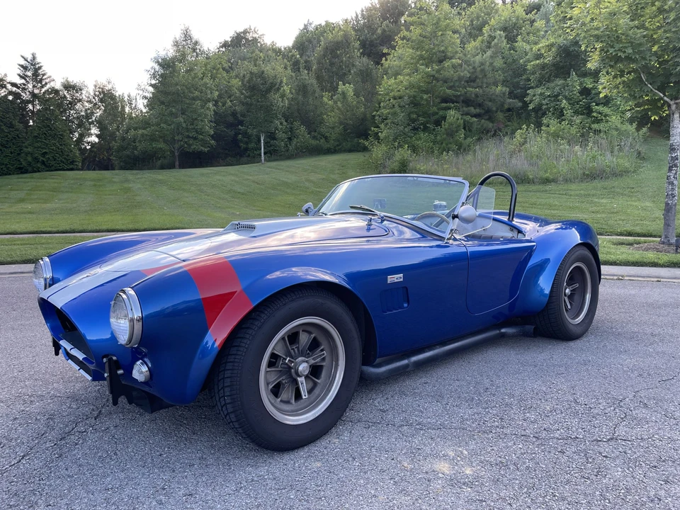Shelby Cobra Replica - Image 7 of 31