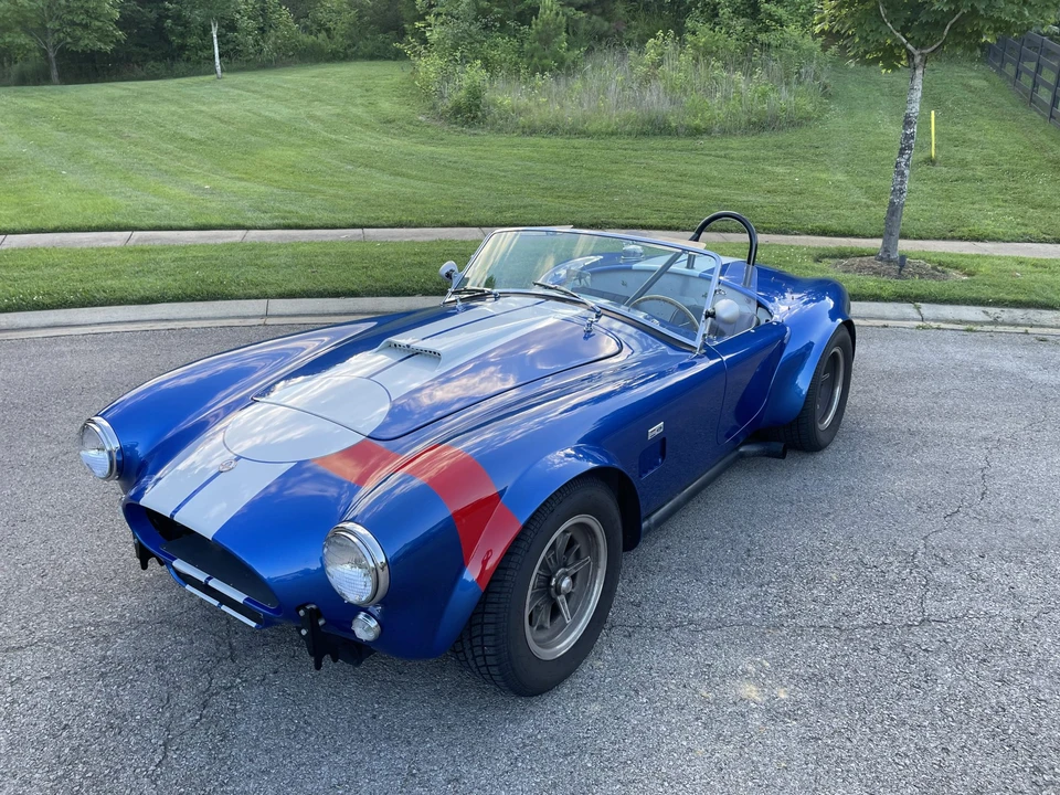 Shelby Cobra Replica - Image 11 of 31