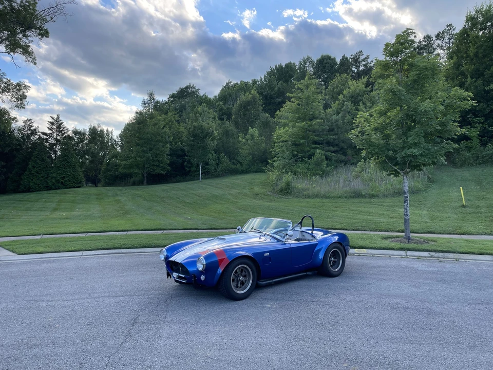 Shelby Cobra Replica - Image 15 of 31