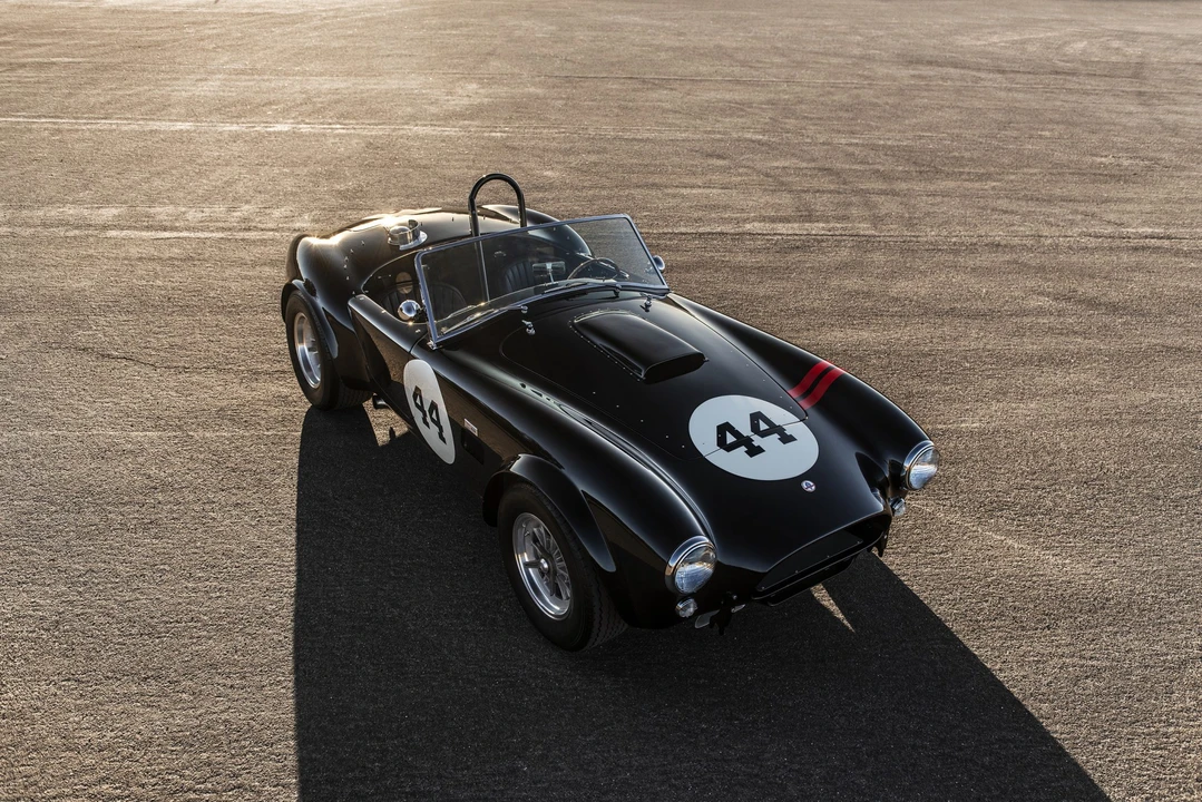 Shelby Cobra Replica - Image 11 of 31