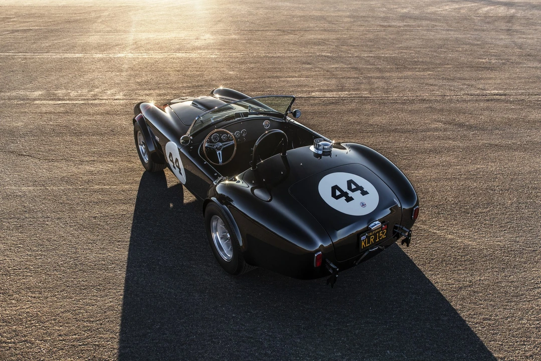 Shelby Cobra Replica - Image 4 of 31