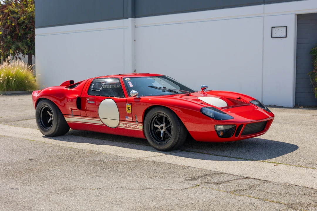 Ford GT40 - Image 11 of 31