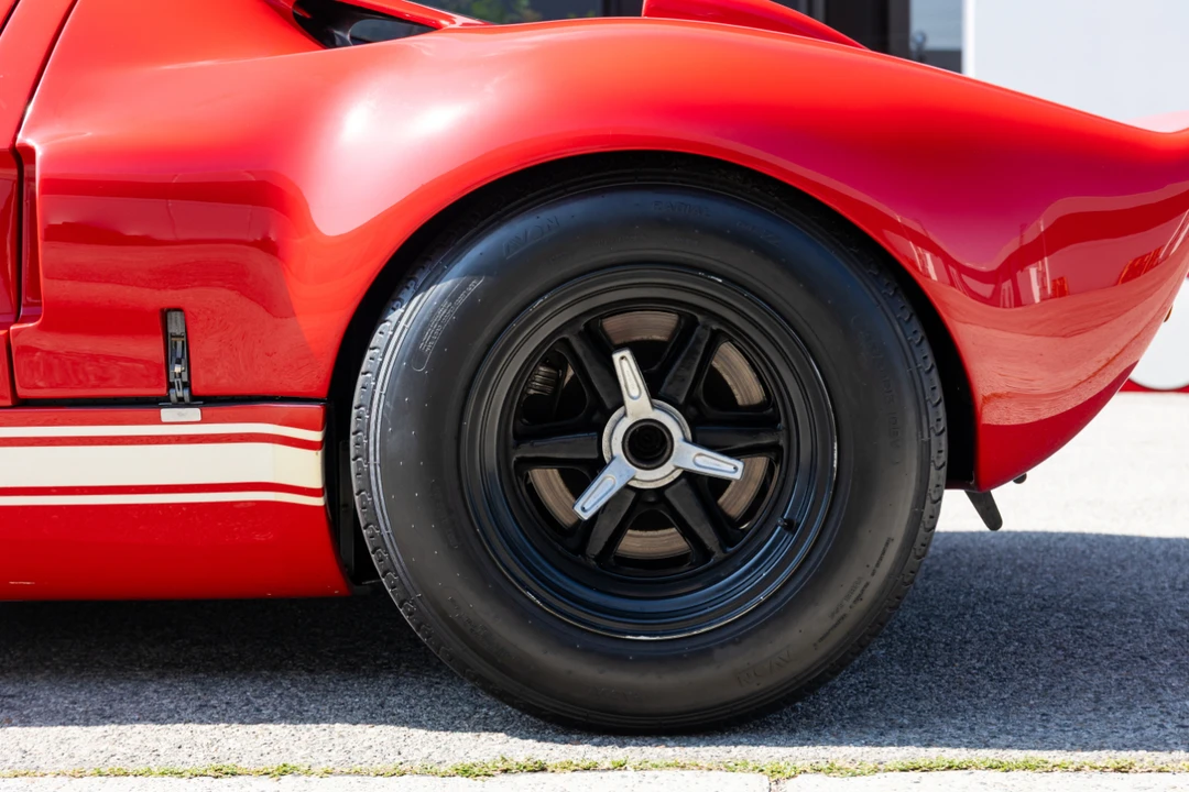Ford GT40 - Image 27 of 31