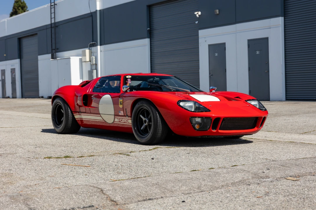 Ford GT40 - Image 13 of 31