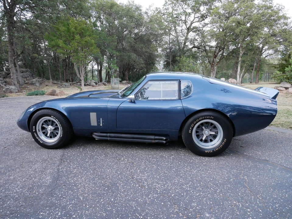 Shelby Daytona Replica - Image 10 of 31