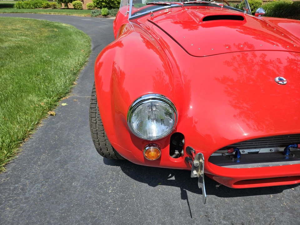 Shelby Cobra Replica - Image 10 of 31