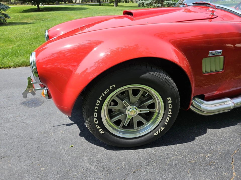 Shelby Cobra Replica - Image 13 of 31