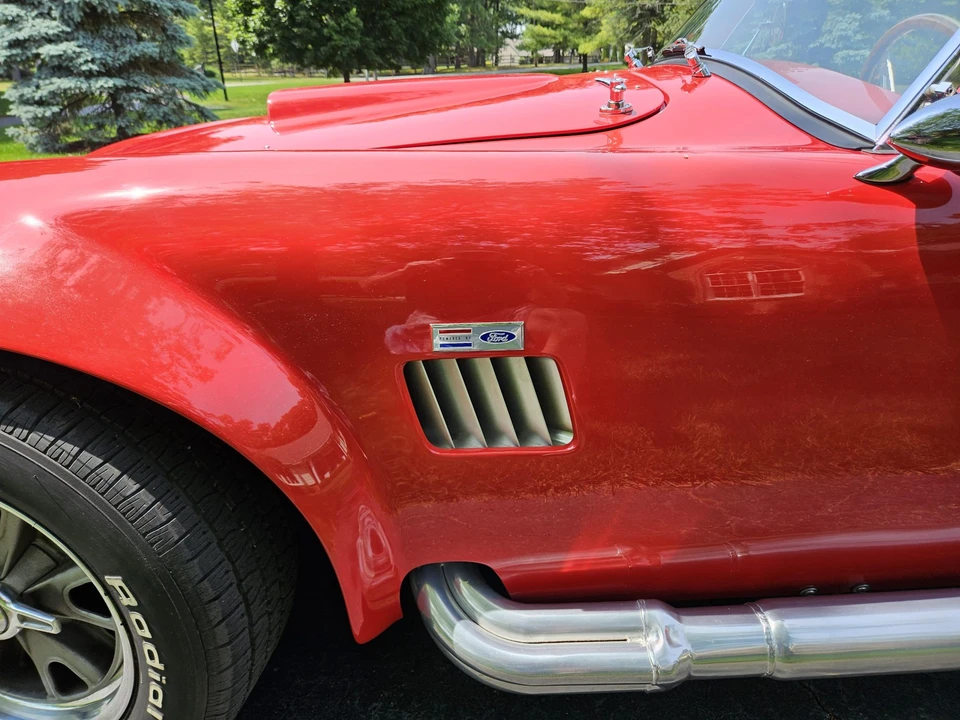 Shelby Cobra Replica - Image 14 of 31