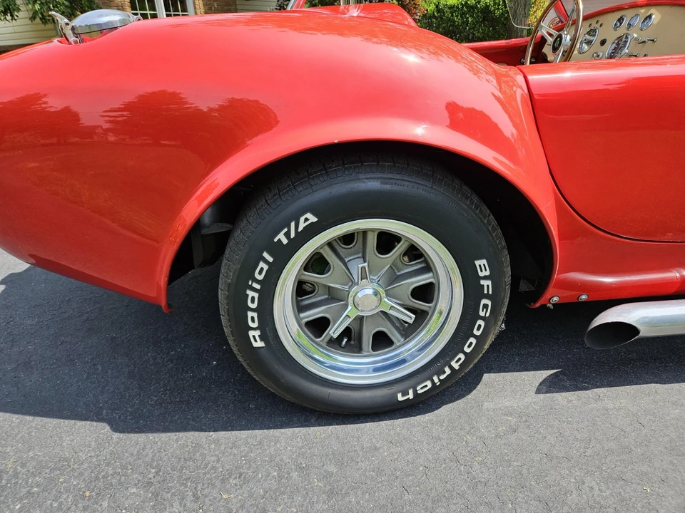 Shelby Cobra Replica - Image 22 of 31