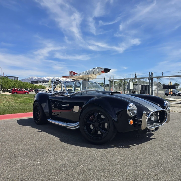 Shelby Cobra Replica - Image 4 of 31