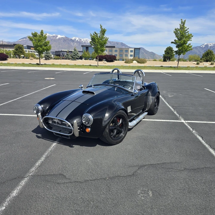 Shelby Cobra Replica - Image 2 of 31