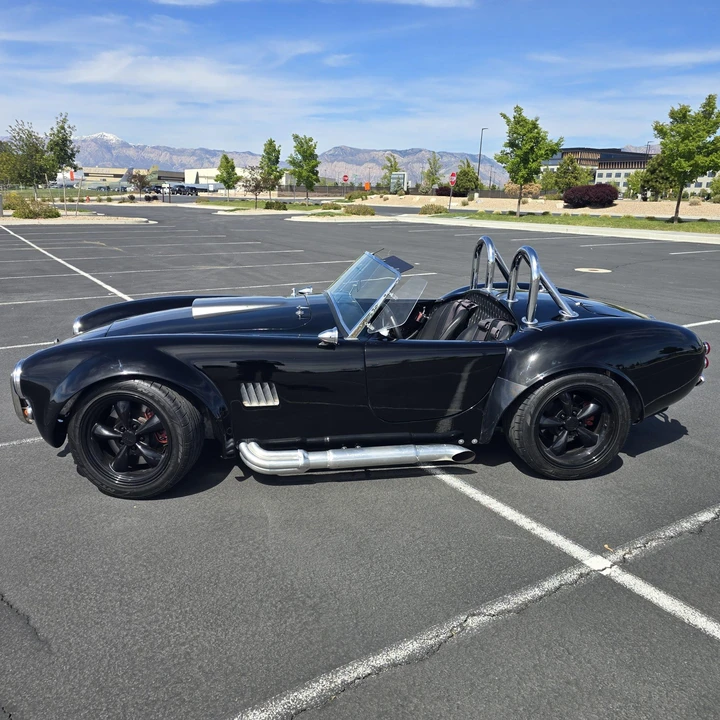 Shelby Cobra Replica - Image 10 of 31