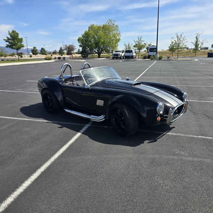 Shelby Cobra Replica - Image 5 of 31
