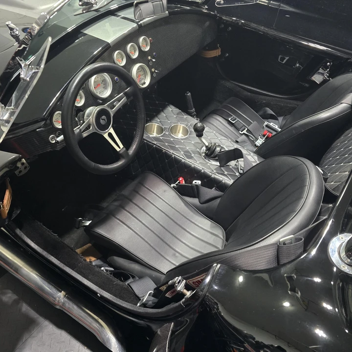 Shelby Cobra Replica - Image 30 of 31