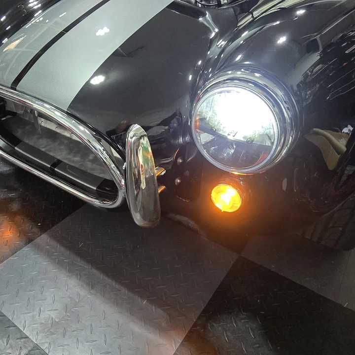Shelby Cobra Replica - Image 14 of 31