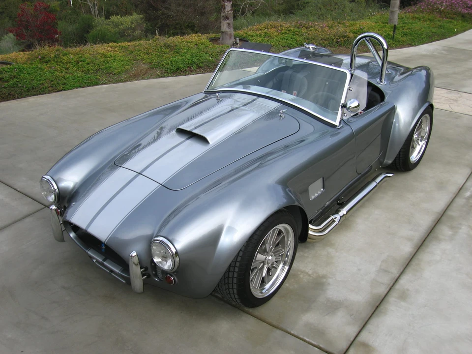 Shelby Cobra Replica - Image 5 of 31