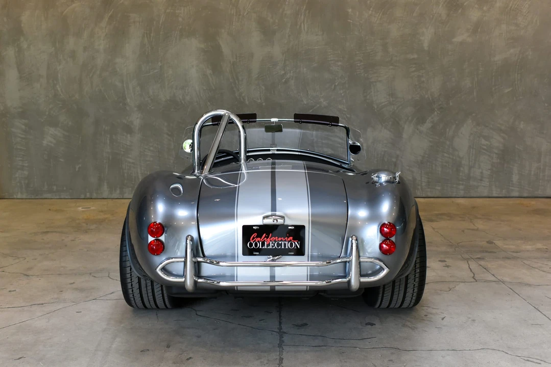 Shelby Cobra Replica - Image 22 of 31