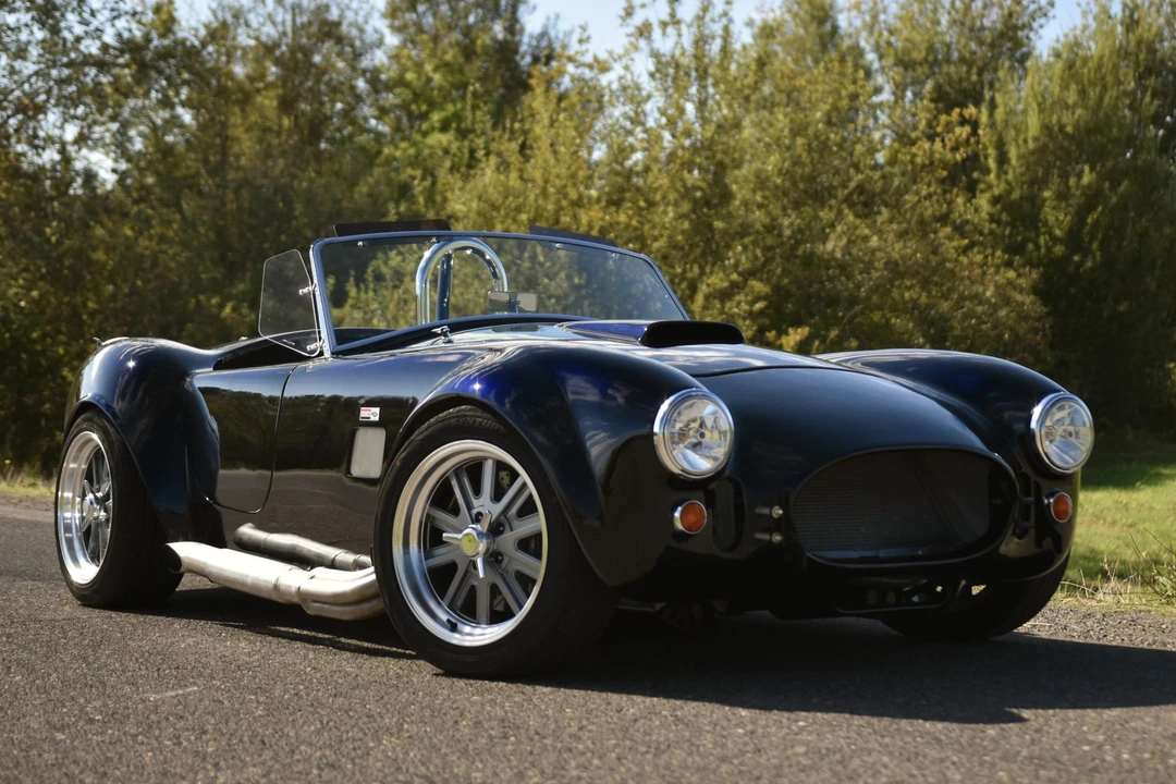 Shelby Cobra Replica - Image 30 of 31