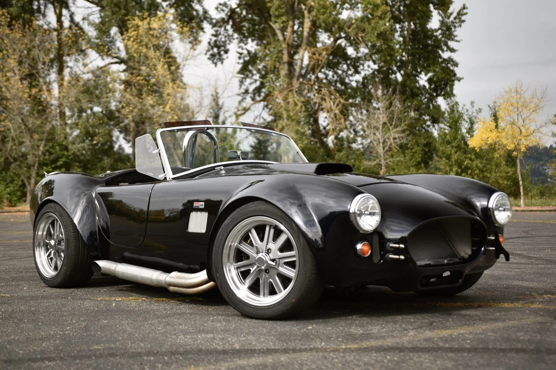 Shelby Cobra Replica - Image 29 of 31