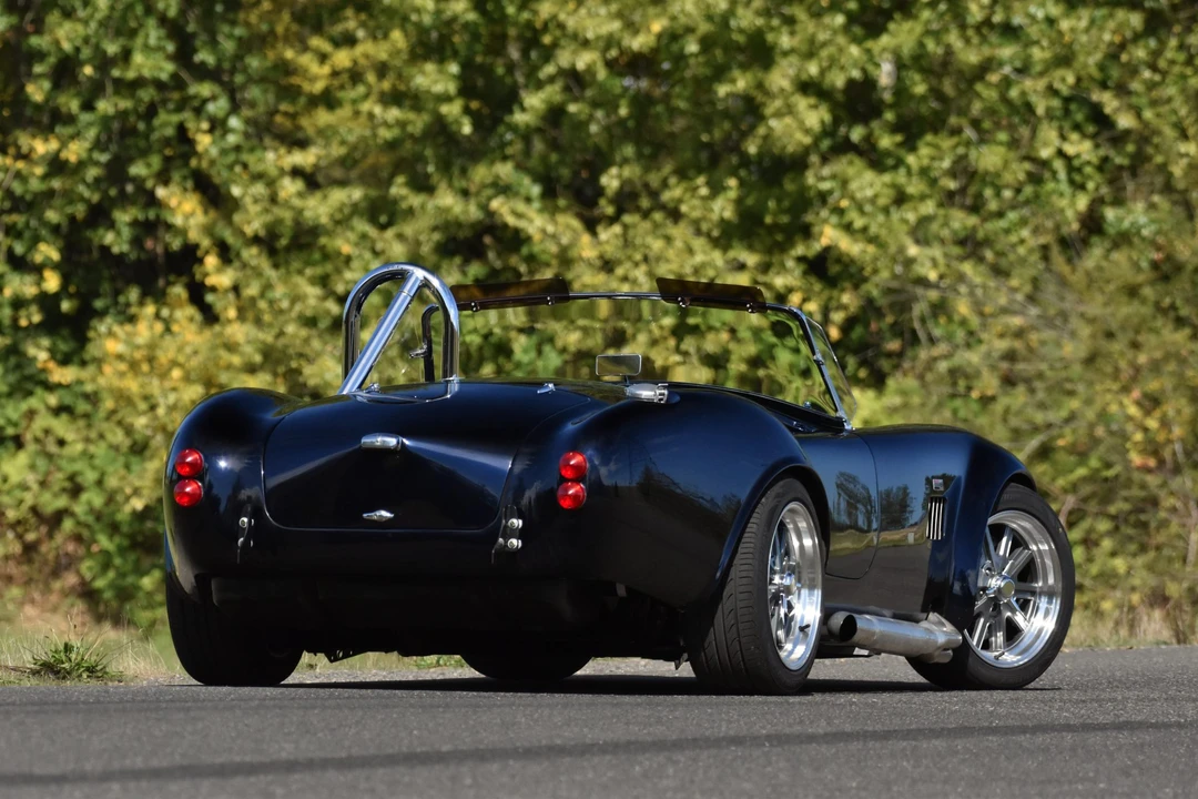 Shelby Cobra Replica - Image 18 of 31