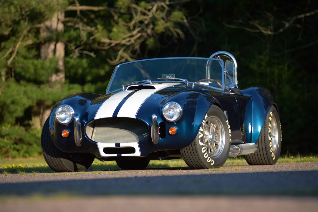 Shelby Cobra Replica - Image 6 of 31