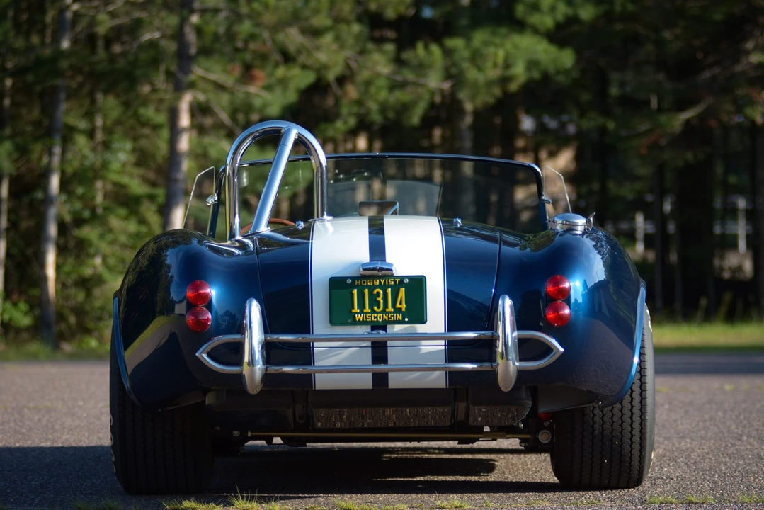 Shelby Cobra Replica - Image 14 of 31
