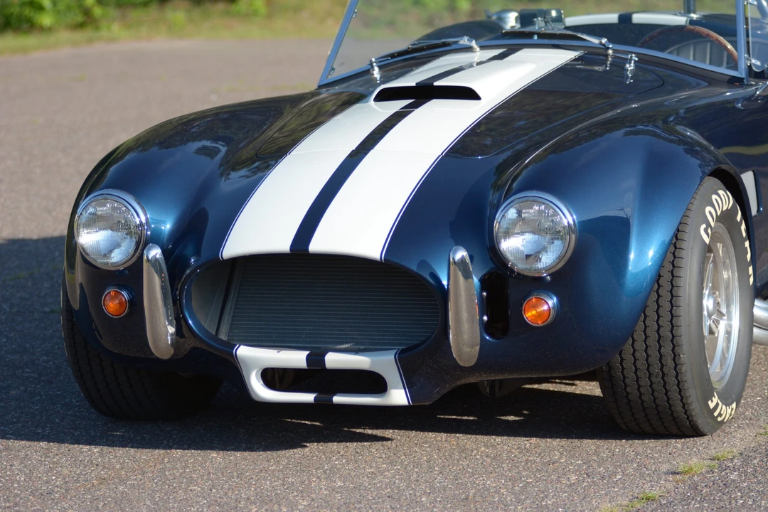Shelby Cobra Replica - Image 20 of 31
