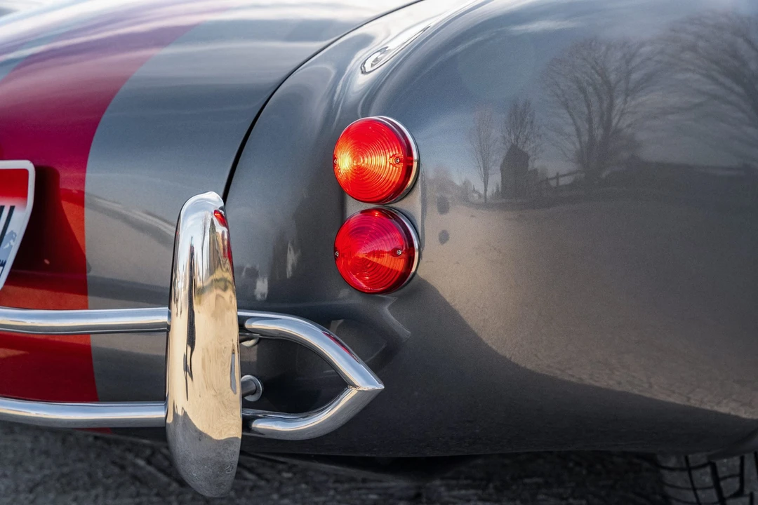 Shelby Cobra Replica - Image 25 of 31