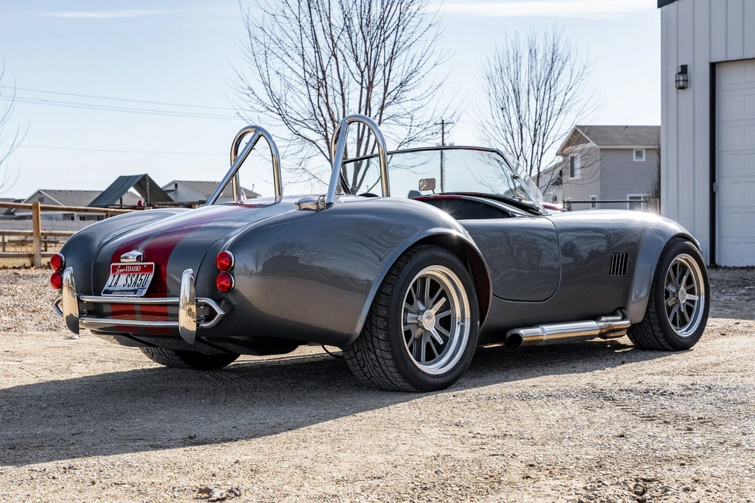 Shelby Cobra Replica - Image 6 of 31