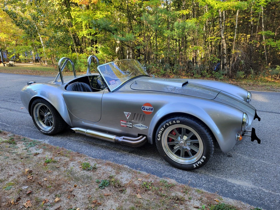 Shelby Cobra Replica - Image 28 of 31